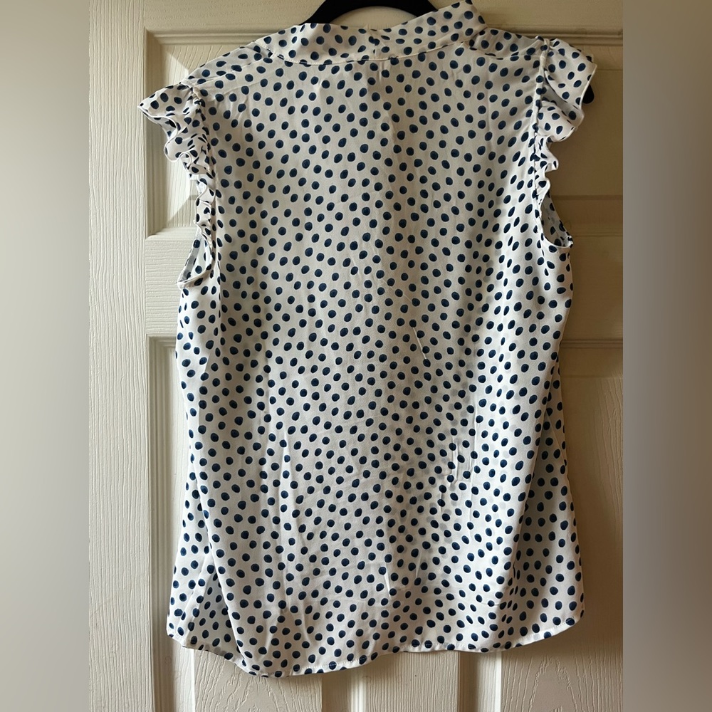 White Blue Polka Dot Blouse with Bow Tamara H Size Small Petite Great Condition - Picture 2 of 3